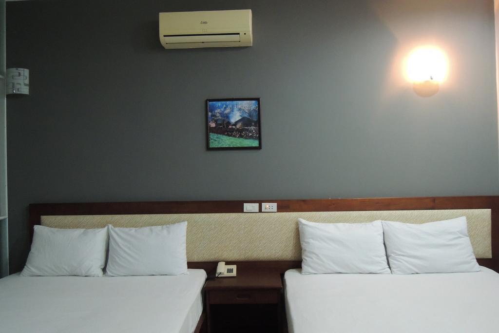 Ocean Bay Hotel Nha Trang Quarto foto